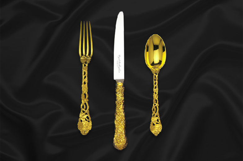 Royal tableware clearance